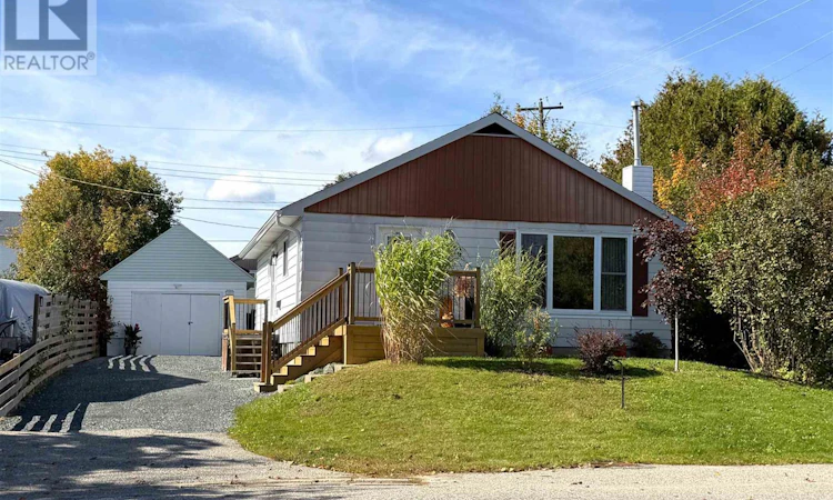 74 Roman Avenue