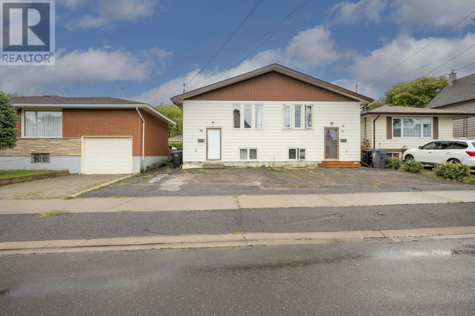80 Peter Street, Thunder Bay, ON, P7A 5H3