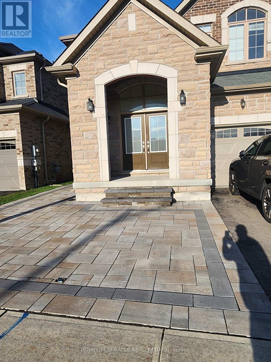 1607 Emberton Way, Innisfil, ON, L9S 0N4