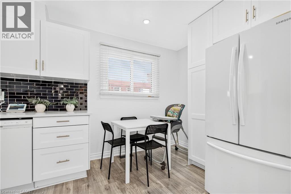 70-11 Harrisford Street, Hamilton, ON, L8K 6L7 - 12