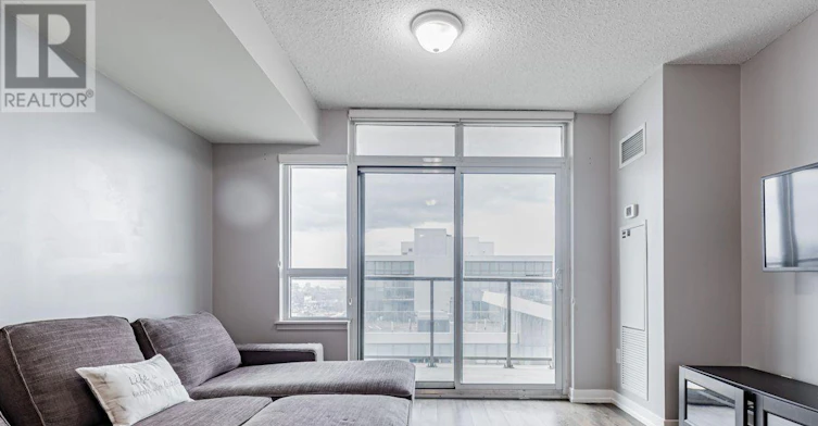 1302-816 Lansdowne Avenue, Toronto, ON, M6H 4K6 - 11