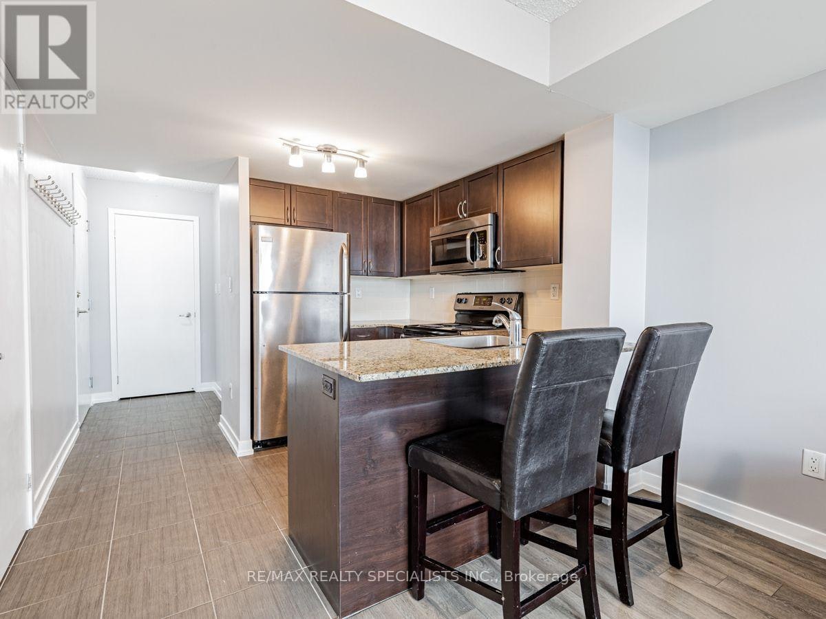1302-816 Lansdowne Avenue, Toronto, ON, M6H 4K6 - 9