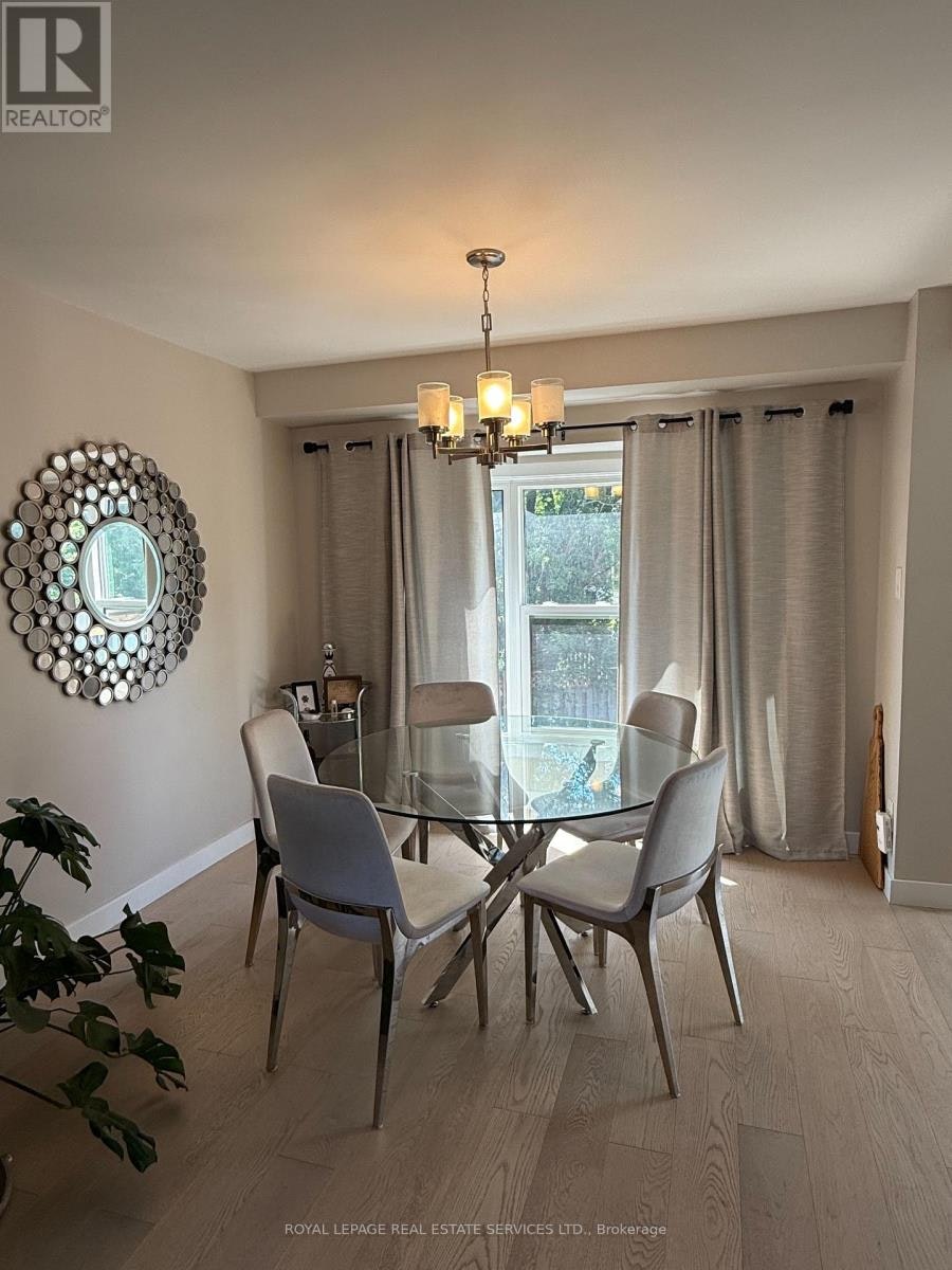 3122 Sandcliffe Court, Burlington, ON, L7M 3H1 - 12