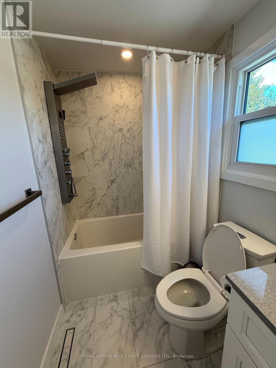 3122 Sandcliffe Court, Burlington, ON, L7M 3H1 - 14