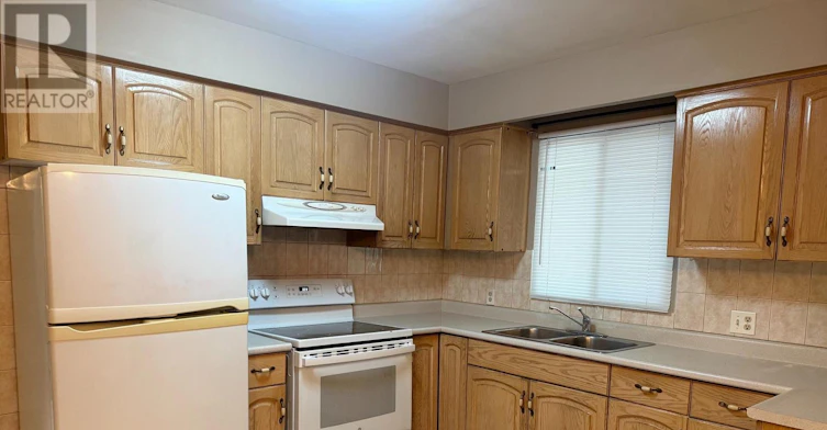 358 Derry Road W, Mississauga, ON, L5M 2B5 - 6