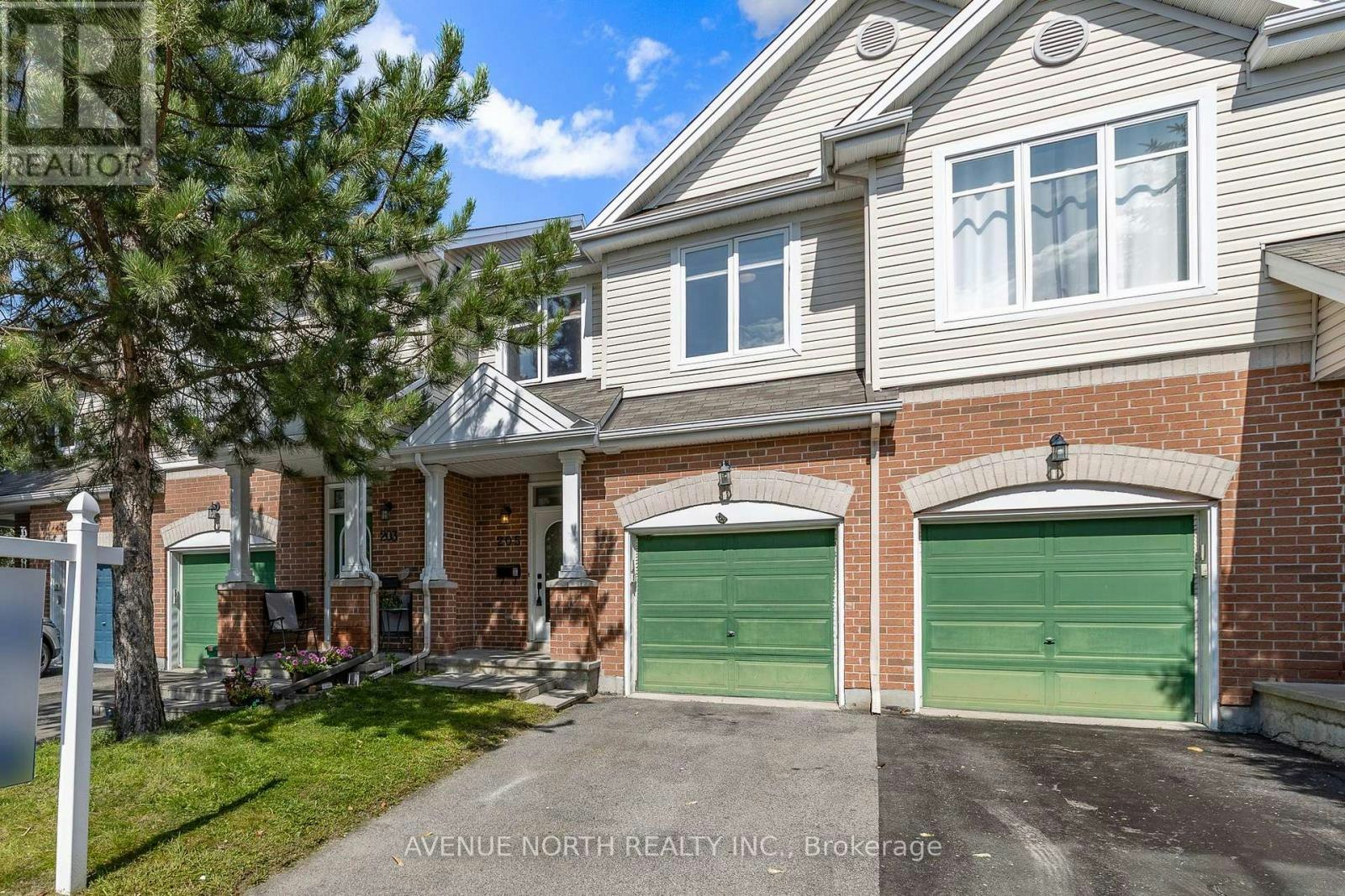 205 Hidden Meadow Avenue, Ottawa, ON, K1T 0C2