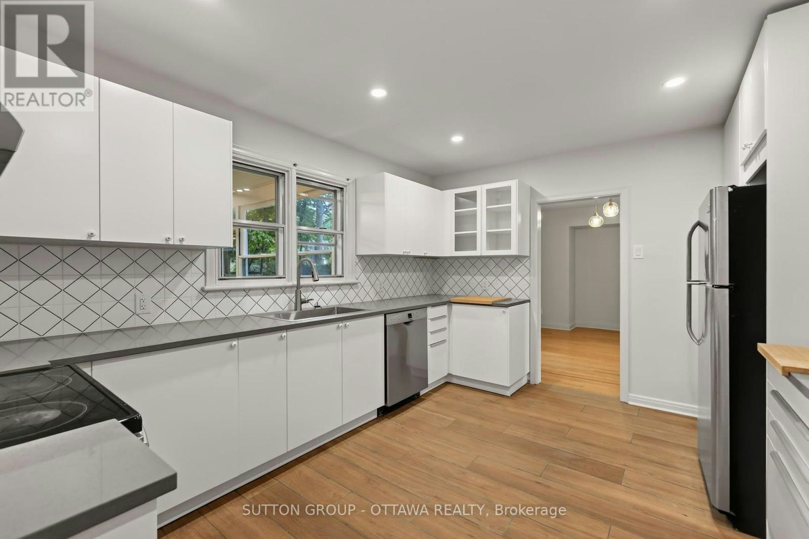 2253 Alta Vista Drive, Ottawa, ON, K1H 7L9 - 12