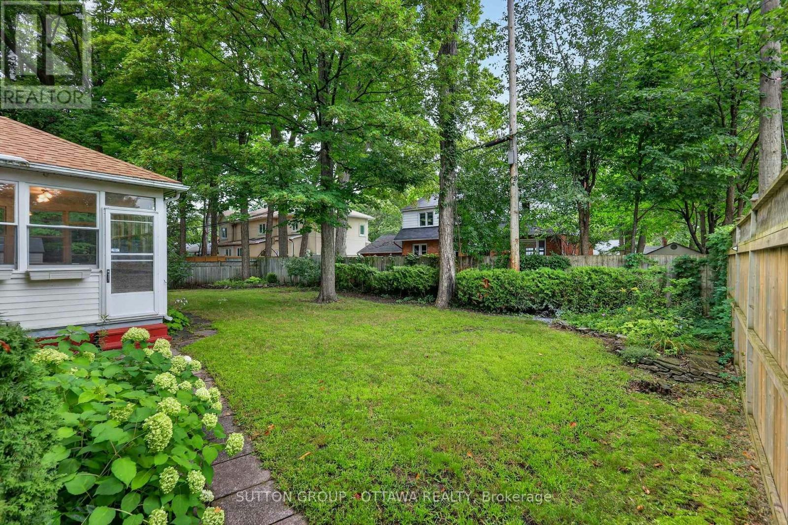 2253 Alta Vista Drive, Ottawa, ON, K1H 7L9 - 21