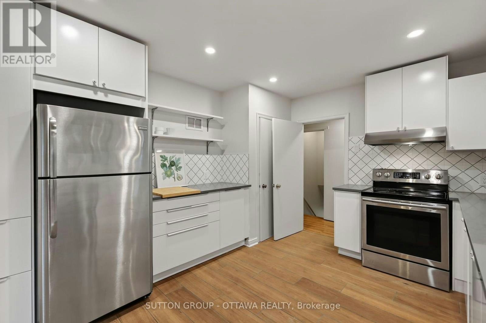 2253 Alta Vista Drive, Ottawa, ON, K1H 7L9 - 11