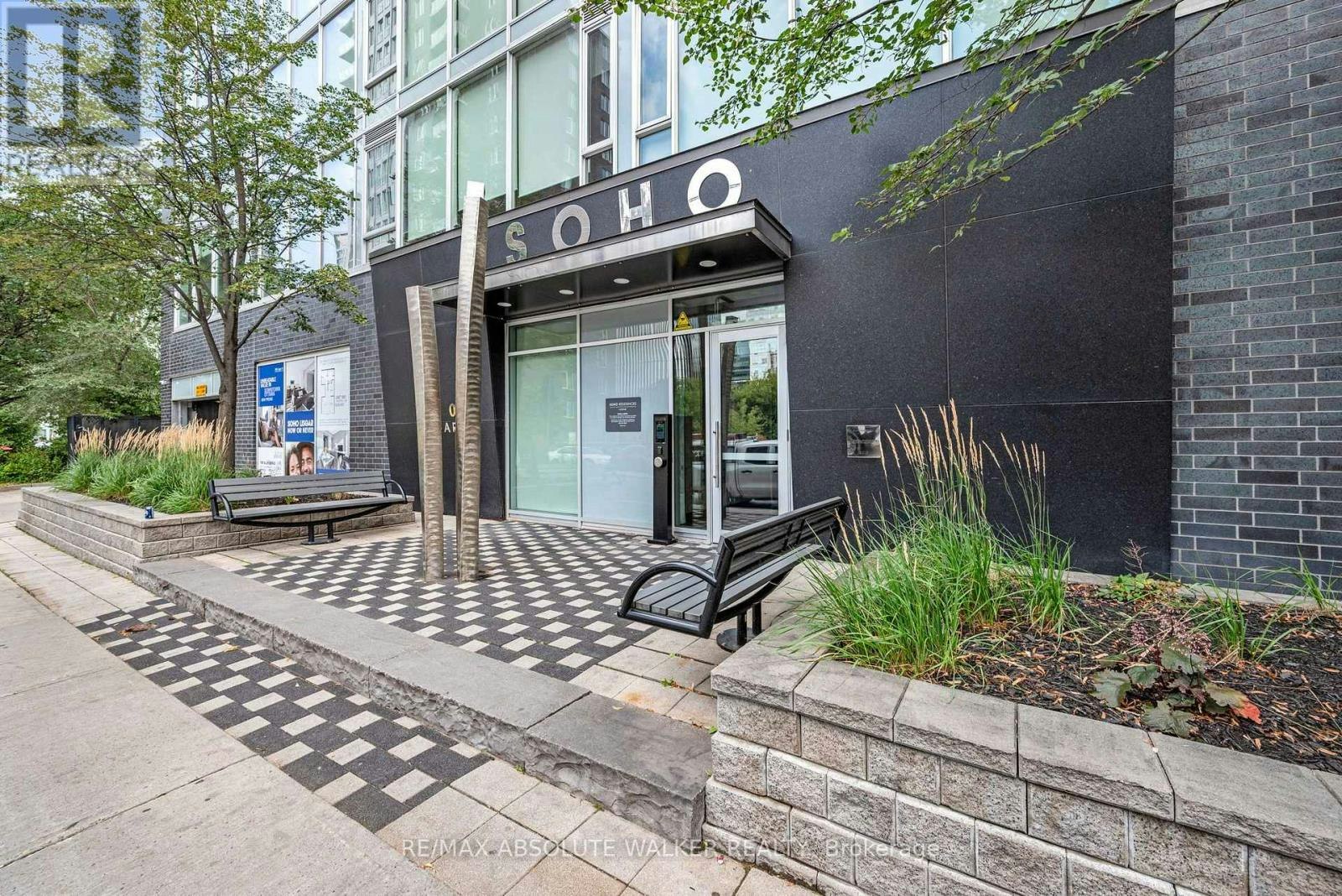 810-300 Lisgar Street, Ottawa, ON, K2P 0E2