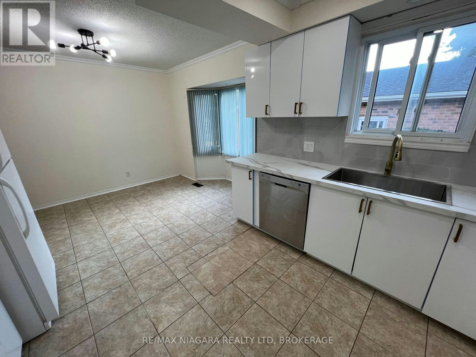 6171 Charnwood Avenue, Niagara Falls, ON, L2H 2L5 - 14