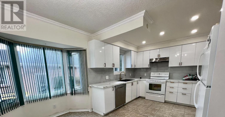 6171 Charnwood Avenue, Niagara Falls, ON, L2H 2L5 - 10