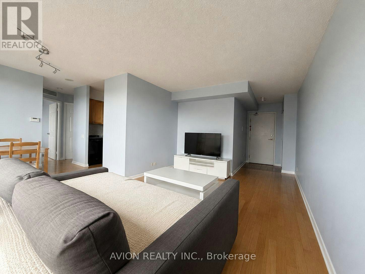 1907-33 Empress Avenue, Toronto, ON, M2N 6Y7 - 4