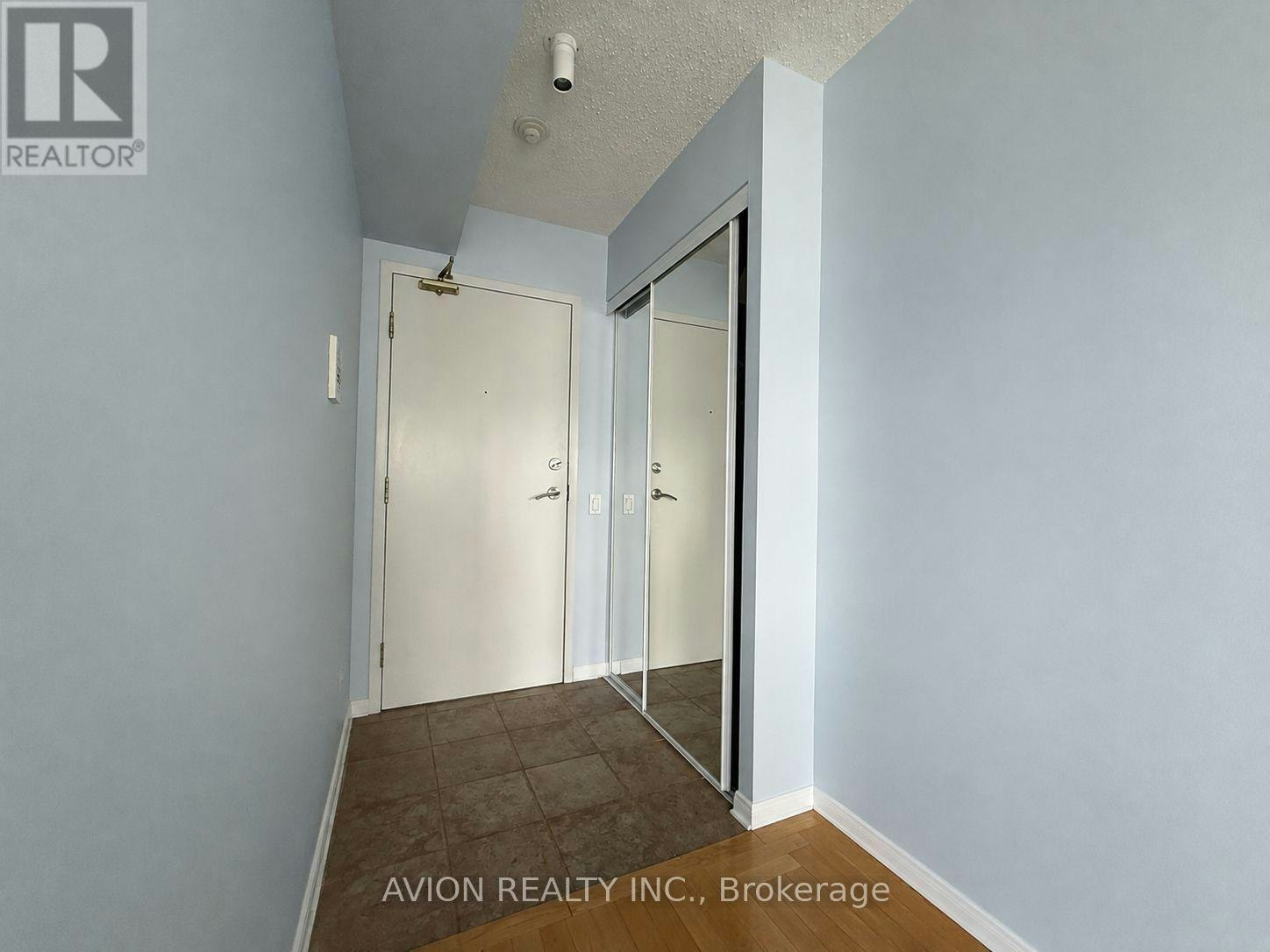 1907-33 Empress Avenue, Toronto, ON, M2N 6Y7 - 2
