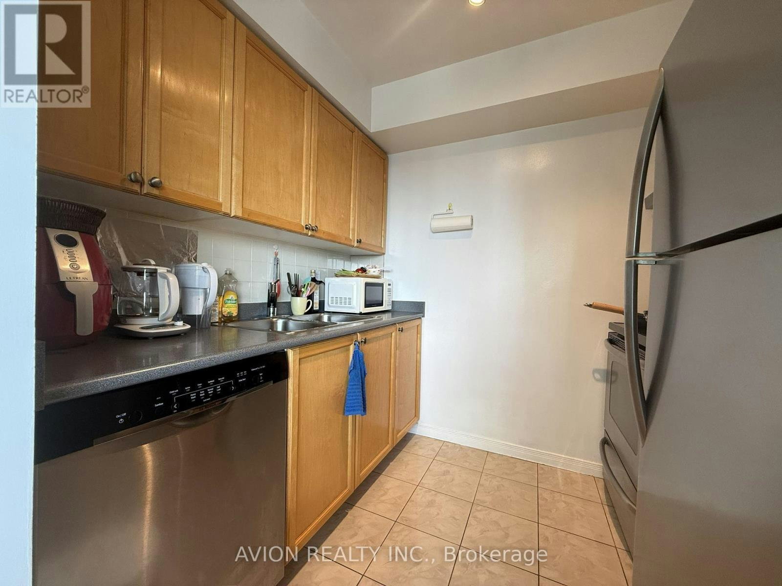 1907-33 Empress Avenue, Toronto, ON, M2N 6Y7 - 6