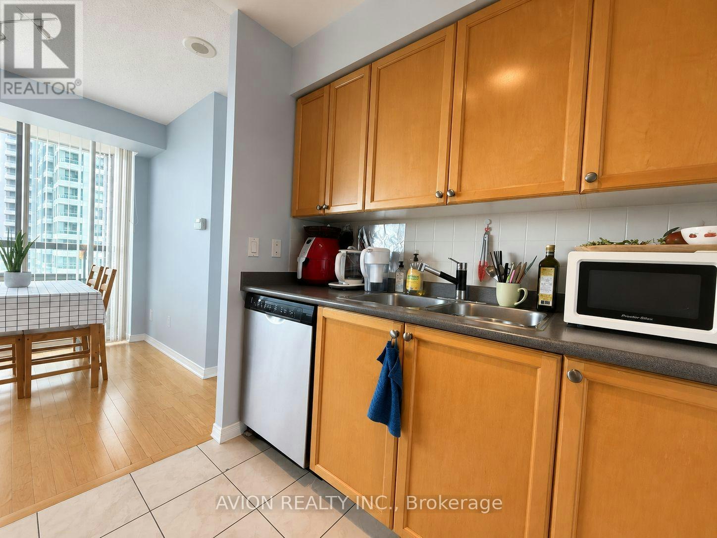 1907-33 Empress Avenue, Toronto, ON, M2N 6Y7 - 8