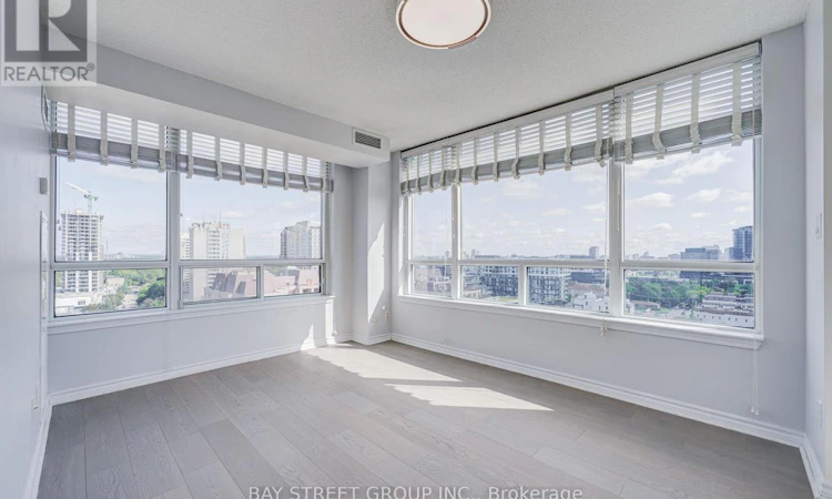 1505-8 Rean Drive