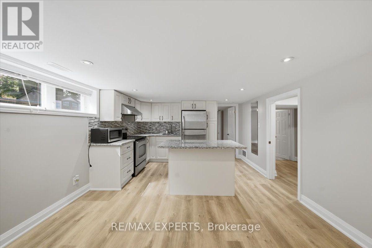 51 Clifton Avenue, Toronto, ON, M3H 4K9 - 10
