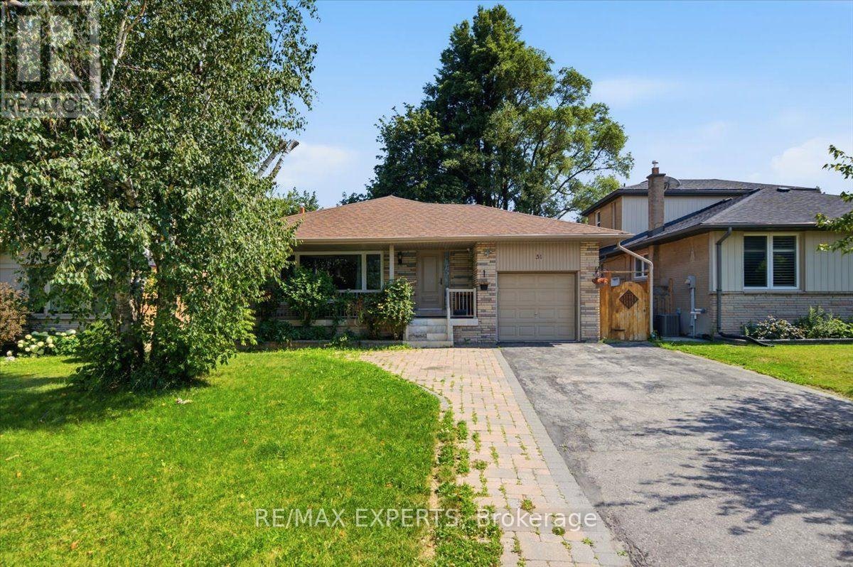51 Clifton Avenue, Toronto, ON, M3H 4K9 - 3