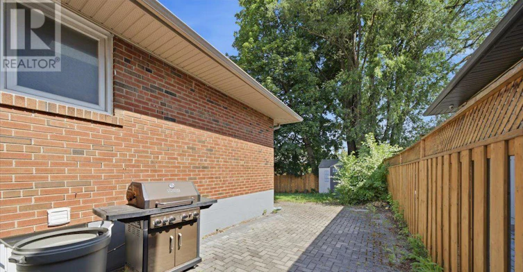 51 Clifton Avenue, Toronto, ON, M3H 4K9 - 20