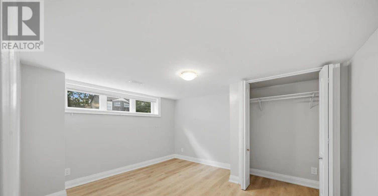 51 Clifton Avenue, Toronto, ON, M3H 4K9 - 16