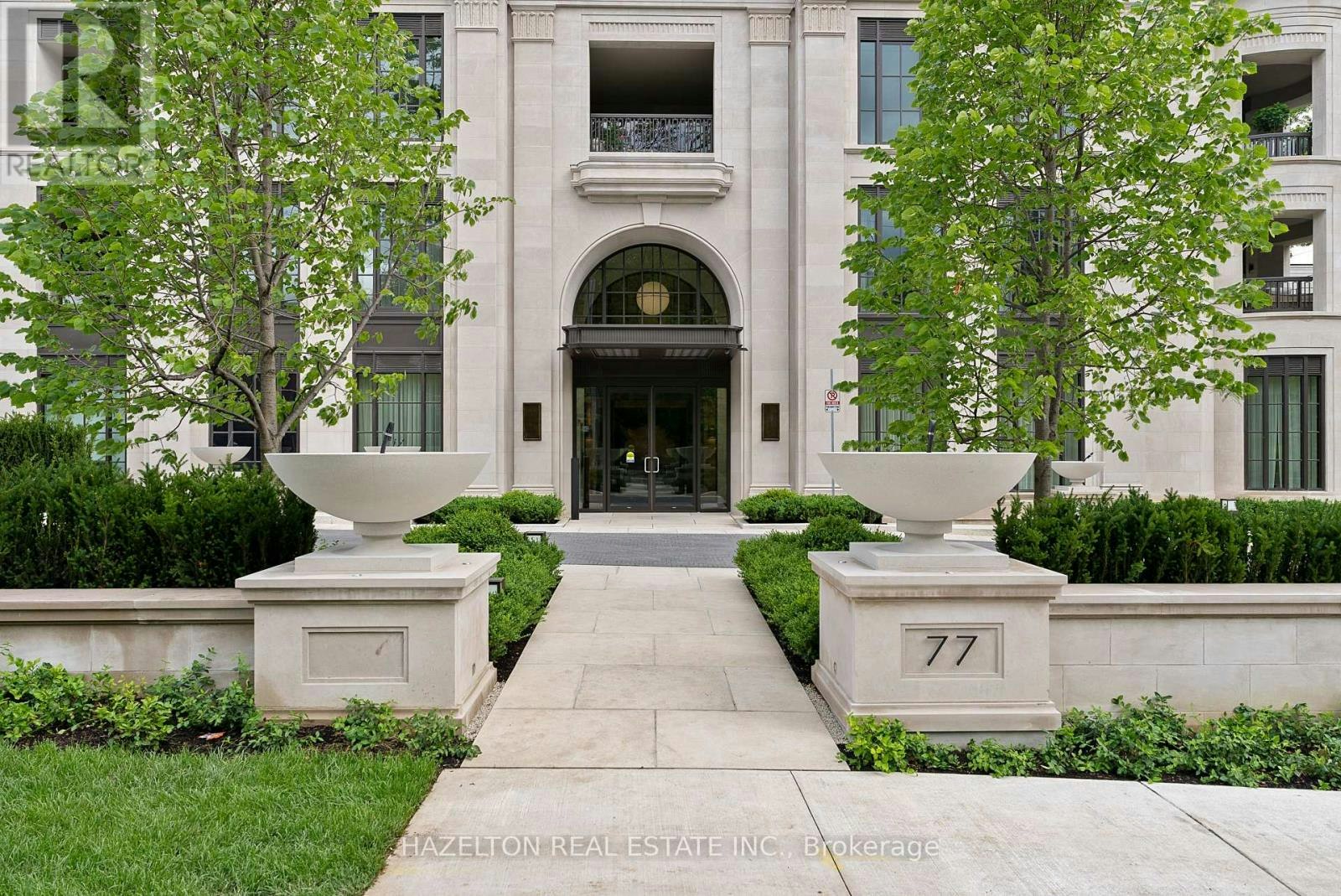 205-77 Clarendon Avenue, Toronto, ON, M4V 0B8