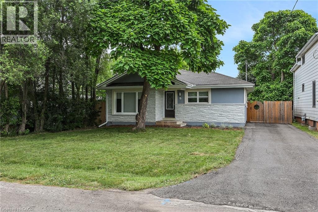 6 Lincoln Avenue, Grimsby, ON, L3M 1Y4