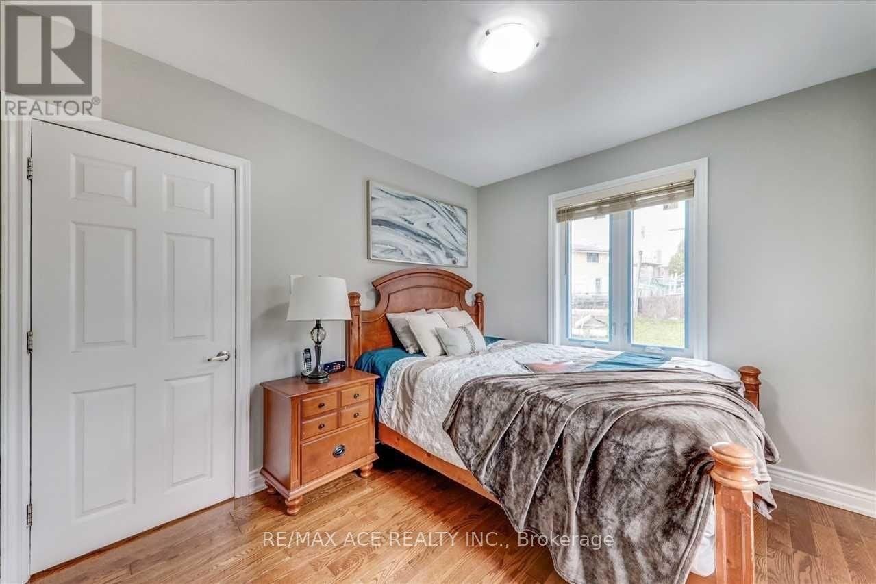 MAIN-137 Janray Drive, Toronto, ON, M1G 1Y8 - 8