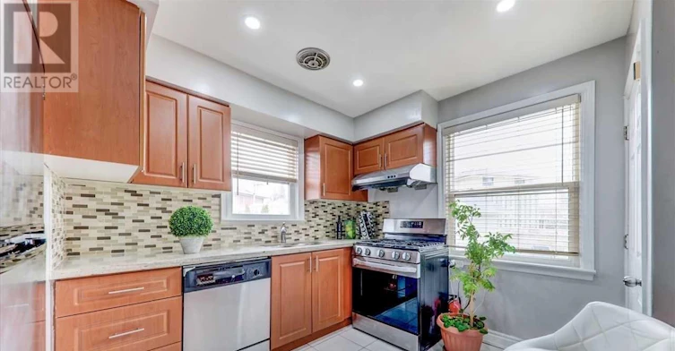MAIN-137 Janray Drive, Toronto, ON, M1G 1Y8 - 5