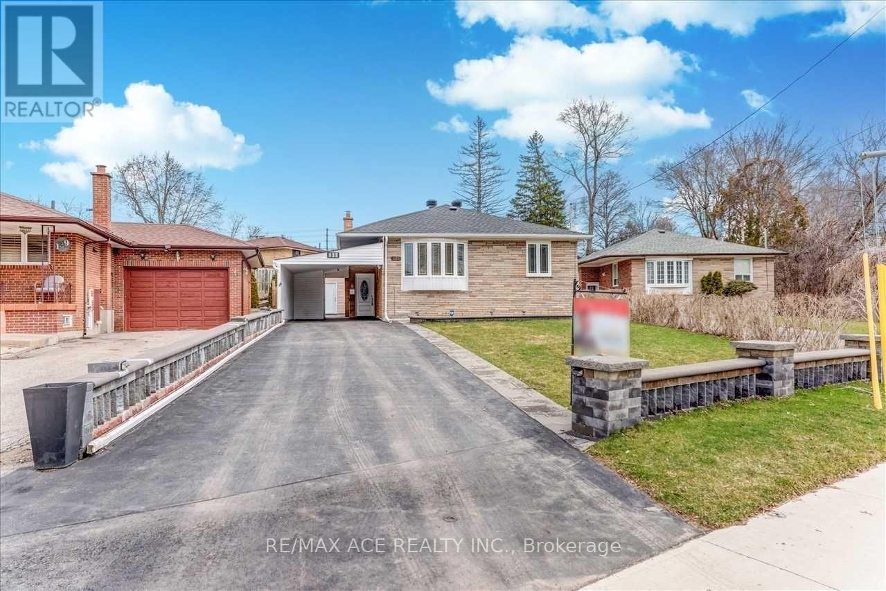 MAIN-137 Janray Drive, Toronto, ON, M1G 1Y8