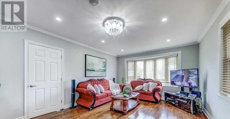 MAIN-137 Janray Drive, Toronto, ON, M1G 1Y8 - 2