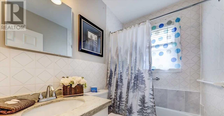 MAIN-137 Janray Drive, Toronto, ON, M1G 1Y8 - 10