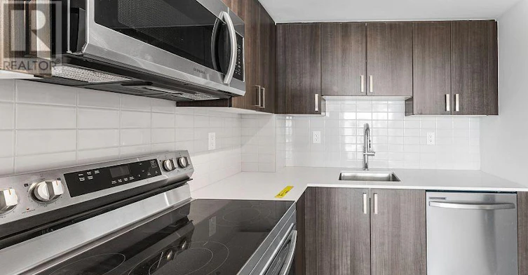1210-1435 Celebration Drive, Pickering, ON, L1W 0C4 - 33