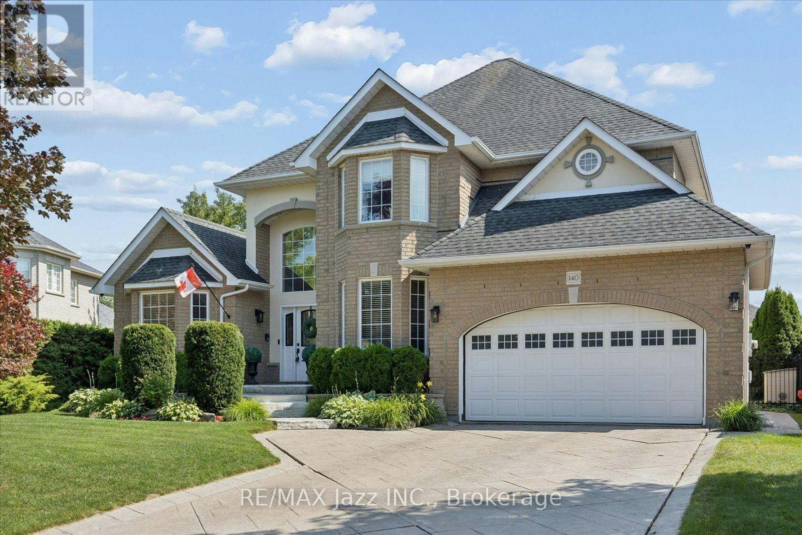 140 Taylorwood Court, Oshawa, ON, L1G 7V7
