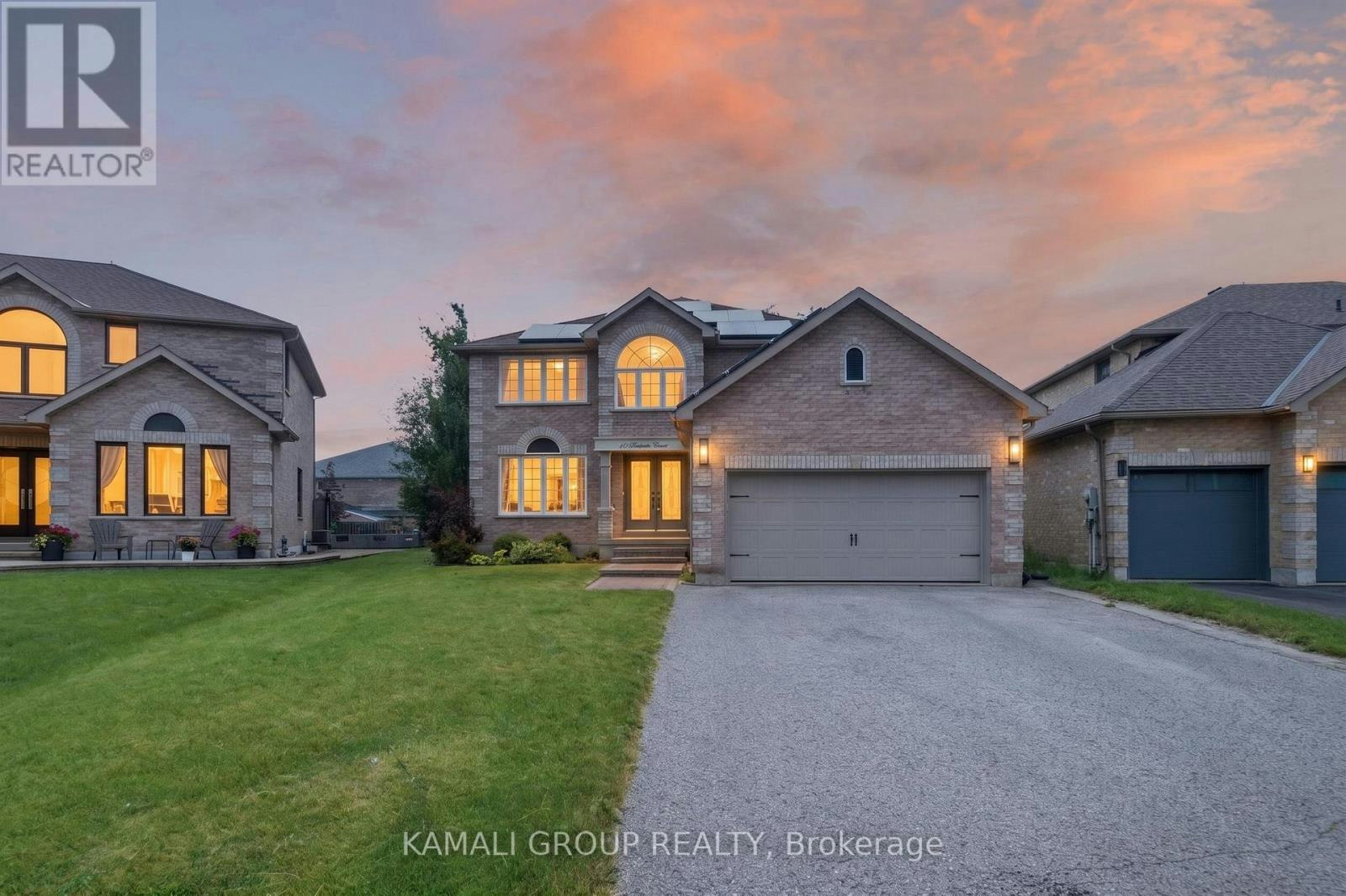 10 Rebecca Court, Barrie, ON, L4N 0V5