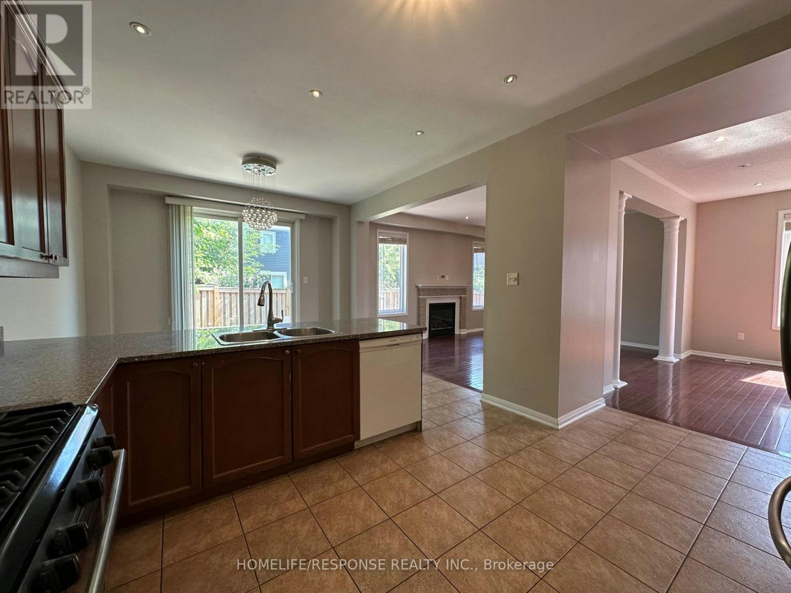 UPPER LEVEL-398 Mcjannett Avenue, Milton, ON, L9T 7T8 - 14