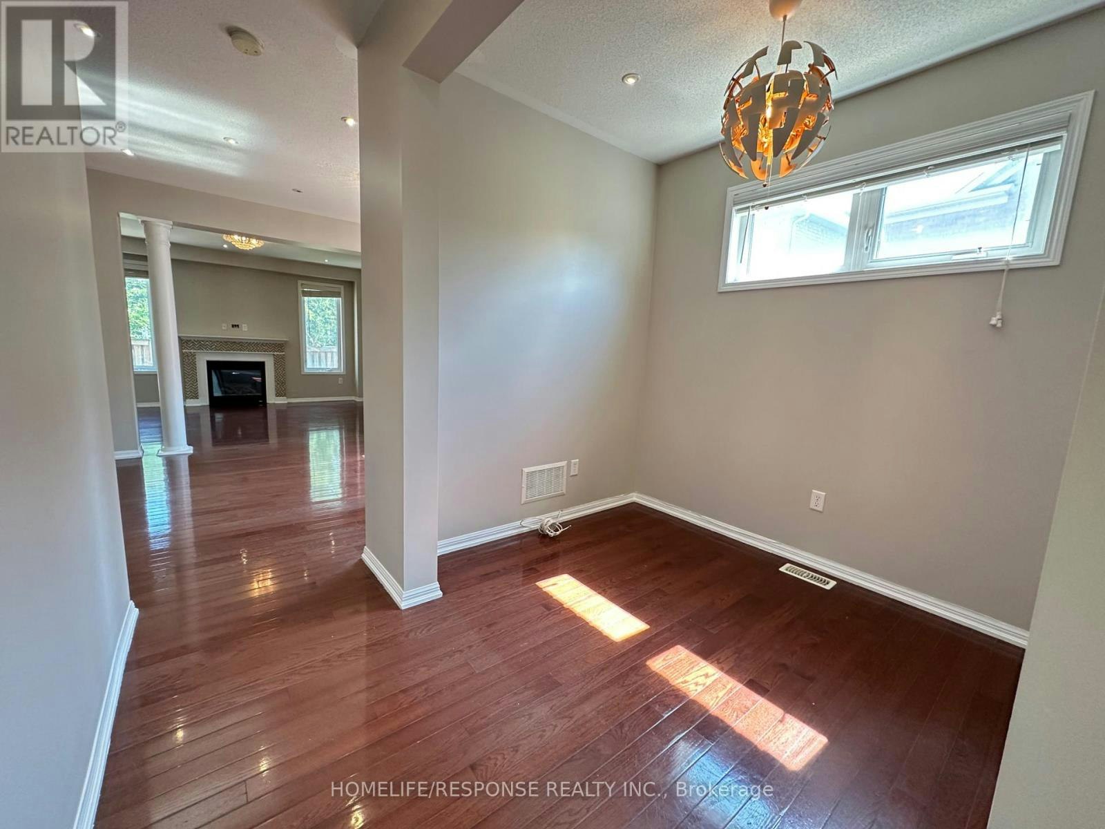 UPPER LEVEL-398 Mcjannett Avenue, Milton, ON, L9T 7T8 - 8