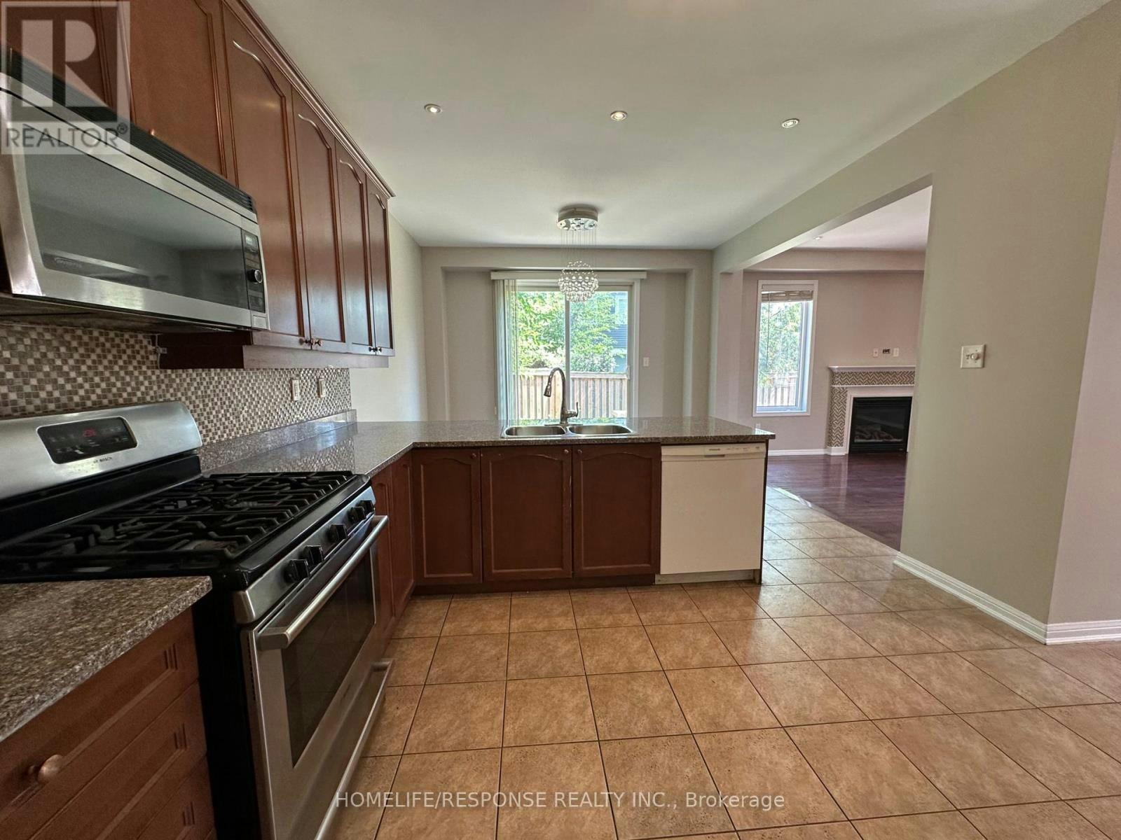 UPPER LEVEL-398 Mcjannett Avenue, Milton, ON, L9T 7T8 - 13