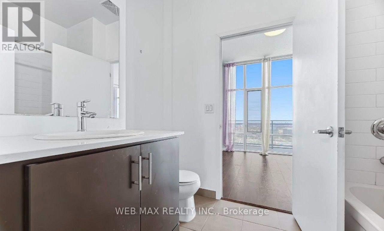 3212-360 Square One Drive, Mississauga, ON, L5B 0G7 - 11