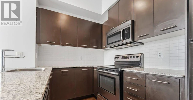 3212-360 Square One Drive, Mississauga, ON, L5B 0G7 - 4