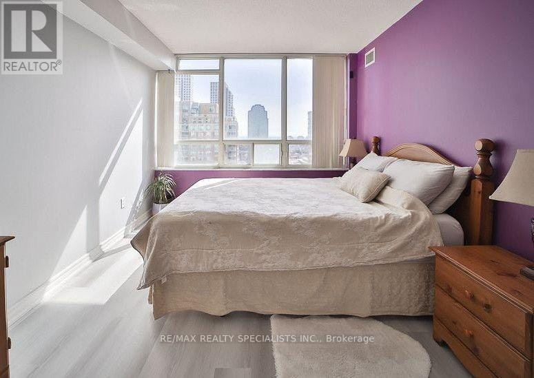 2011-265 Enfield Place, Mississauga, ON, L5B 3Y7 - 3