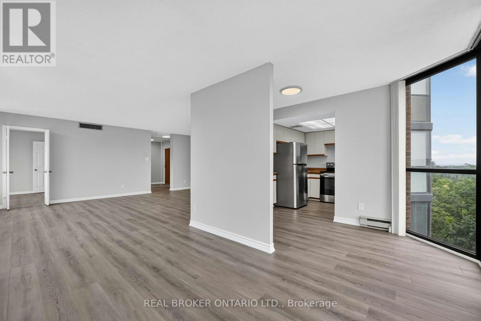 904-1240 Marlborough Court, Oakville, ON, L6H 3K7 - 15