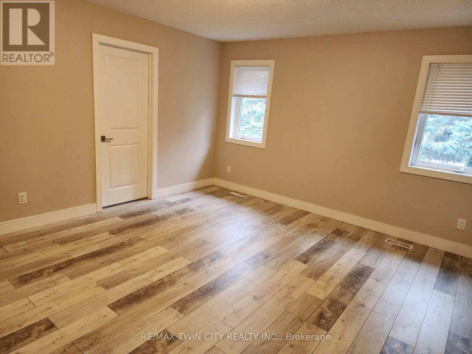 14-291 Falcon Drive, Woodstock, ON, N4T 0M7 - 6