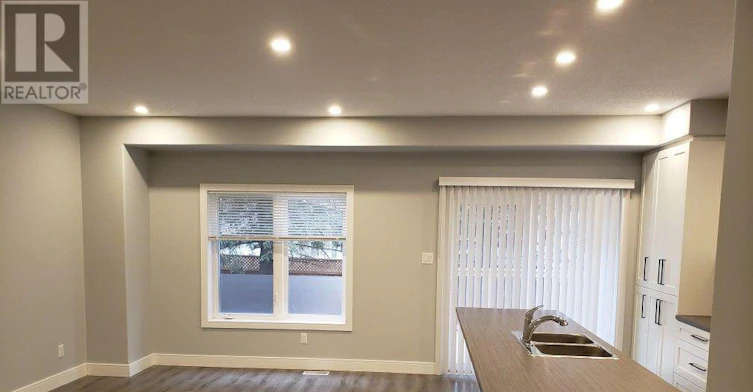 14-291 Falcon Drive, Woodstock, ON, N4T 0M7 - 4