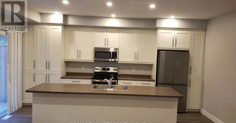 14-291 Falcon Drive, Woodstock, ON, N4T 0M7 - 3