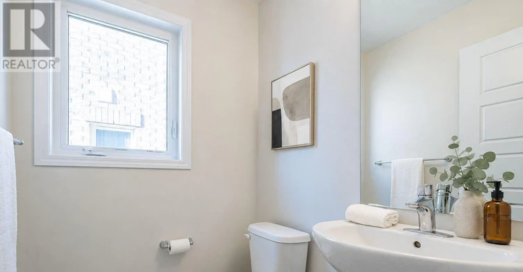 7734 Dockweed Drive, Niagara Falls, ON, L2H 3S2 - 9
