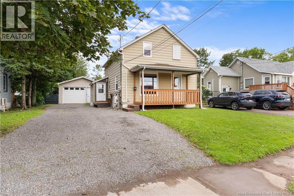 36 Seaman, Moncton, NB, E1A 4B6