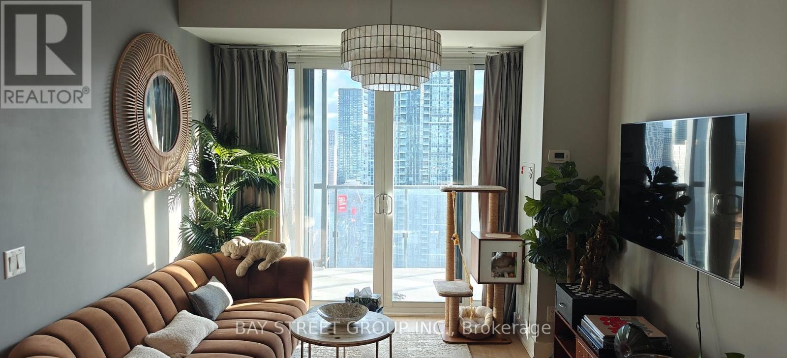 3411 Mast Bedroom 7 Grenville Street, Toronto, ON, M4Y 0E9 - 27