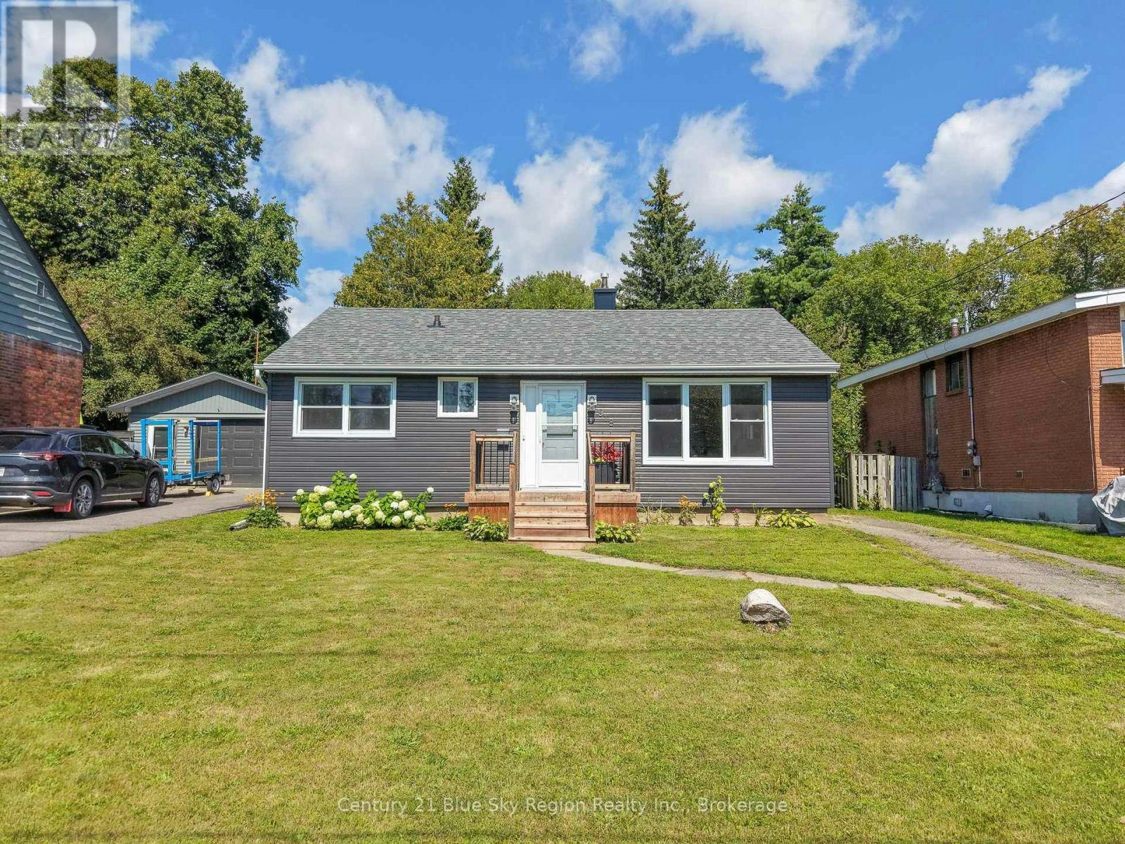918 Copeland Street, North Bay, ON, P1B 3E4