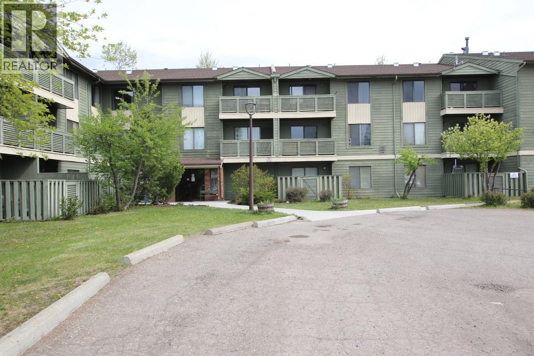 302-185 Chamberlain Crescent, Tumbler Ridge, BC, V0C 2W0